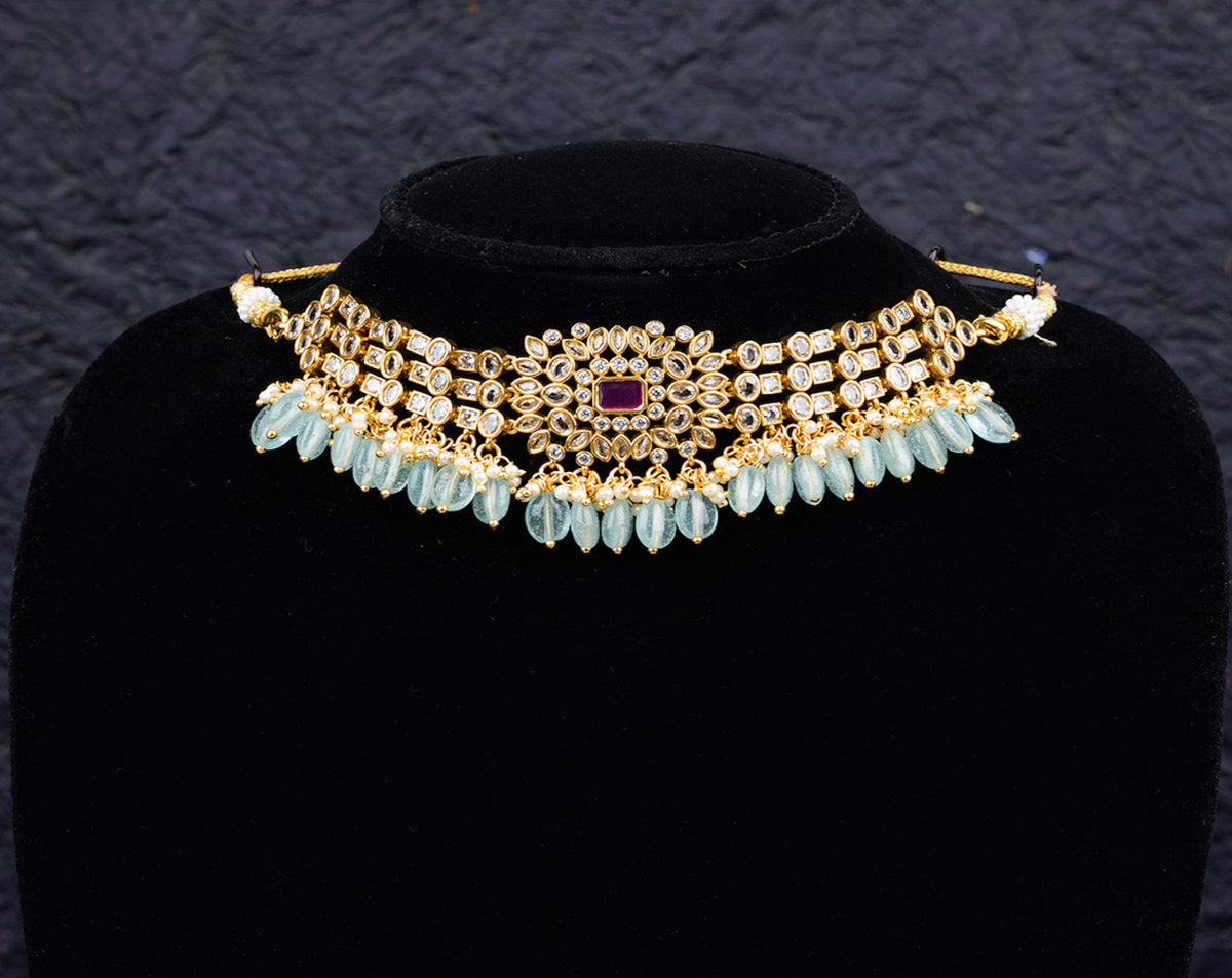 Amira | Choker Set With Blue Beads and Kemp Stone