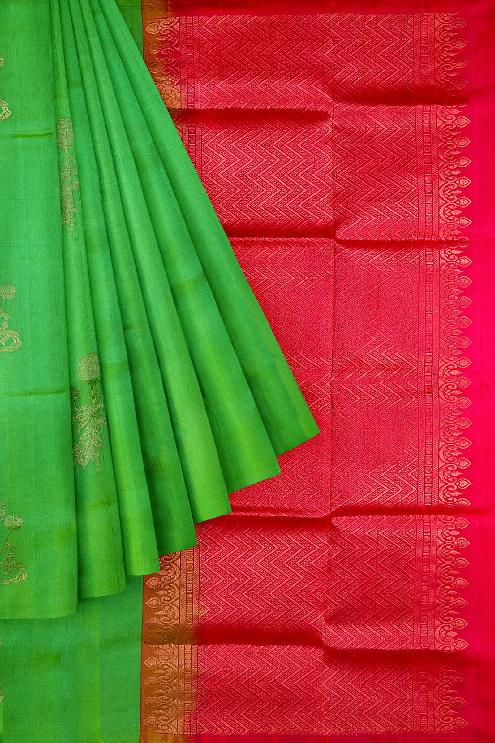 White Colour Soft Silk Dark Green Border Saree | Indian sari dress, Soft  silk sarees, Silk sarees